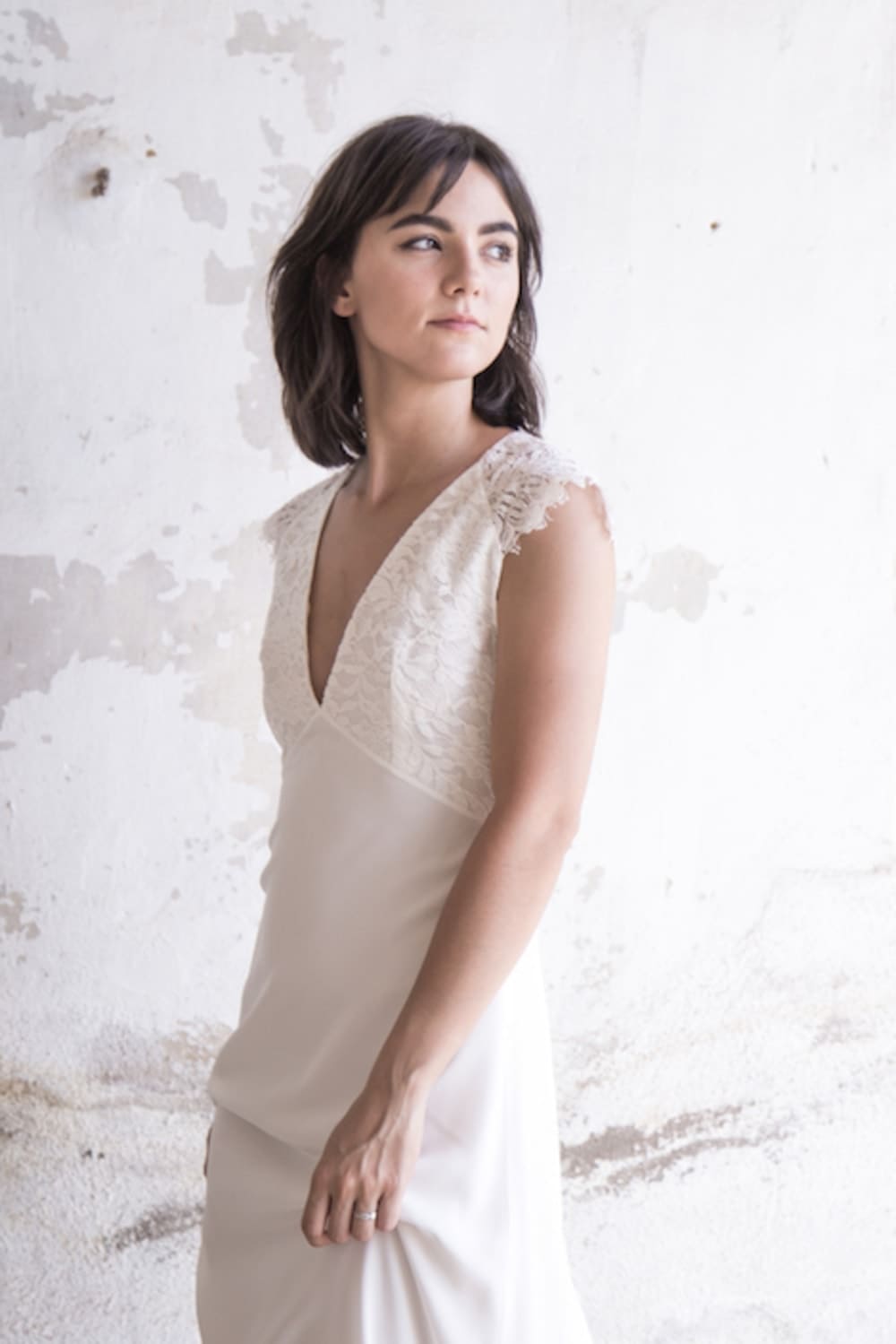 Robe de mariée fabriquée en France par Jeanne Source